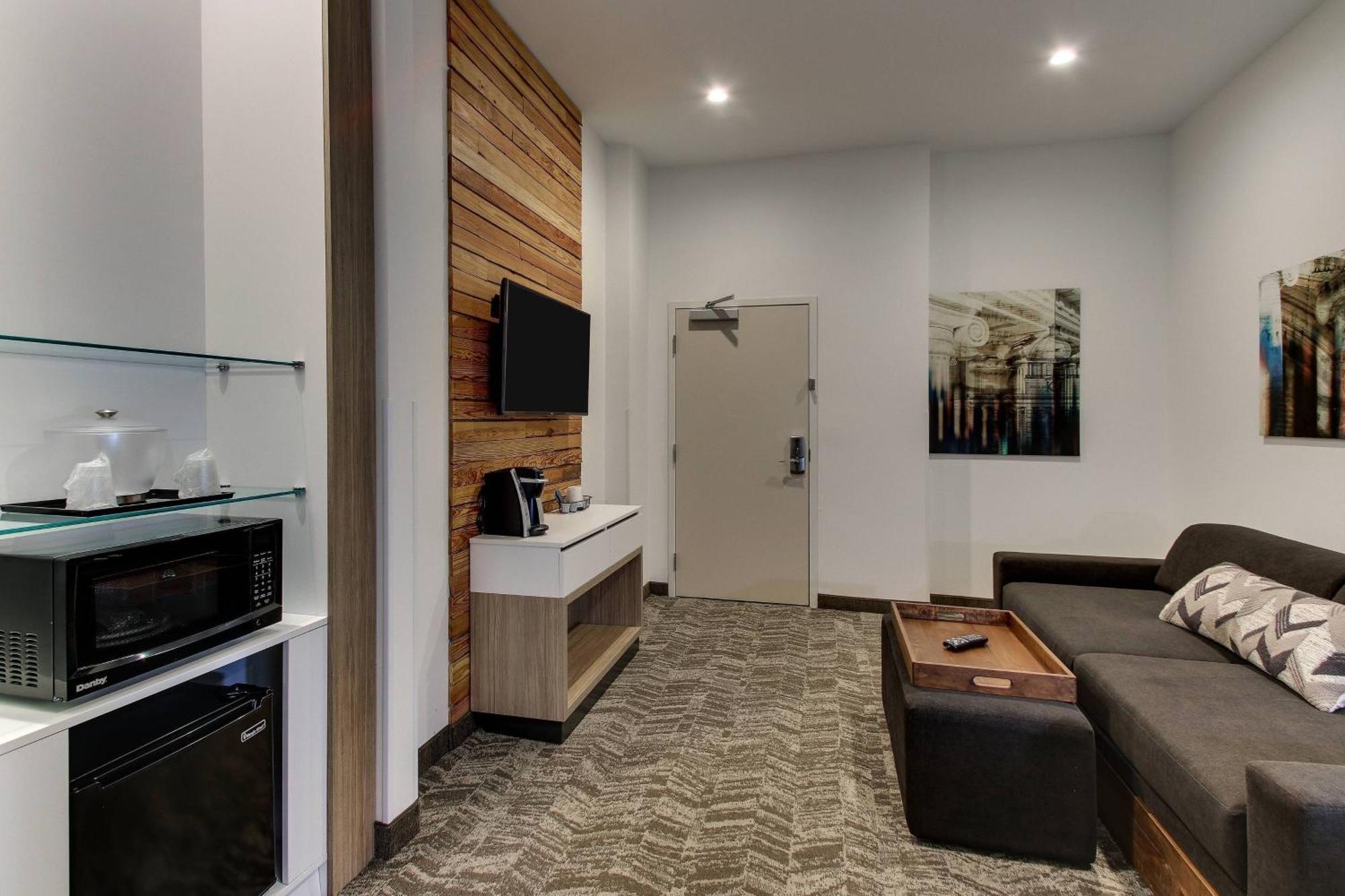 Springhill Suites By Marriott Montgomery Downtown Bagian luar foto